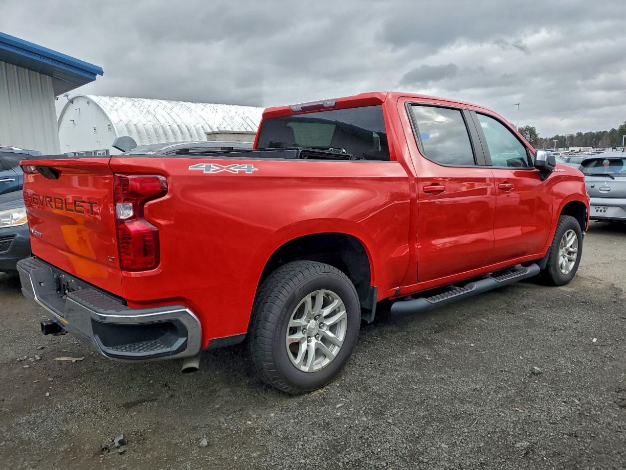2021 CHEVROLET SILVERADO K1500 LT photo 5