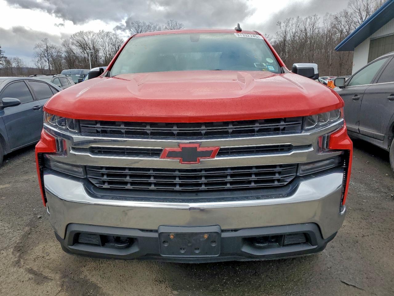 2021 CHEVROLET SILVERADO K1500 LT photo 9