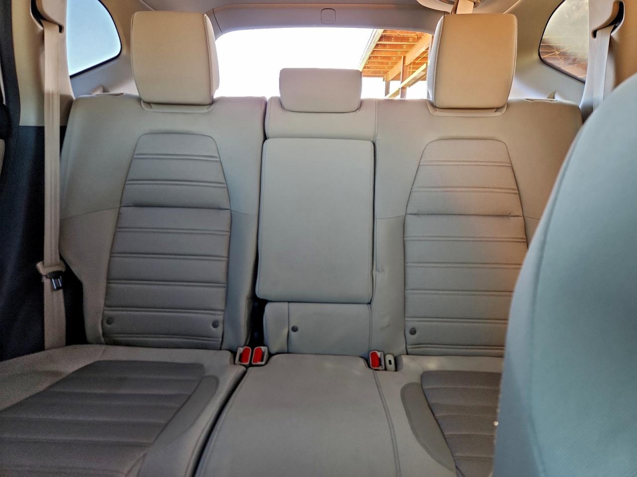 2017 HONDA CR-V EX photo 19