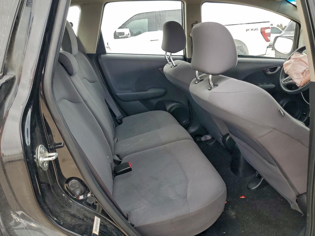 2013 HONDA FIT photo 10