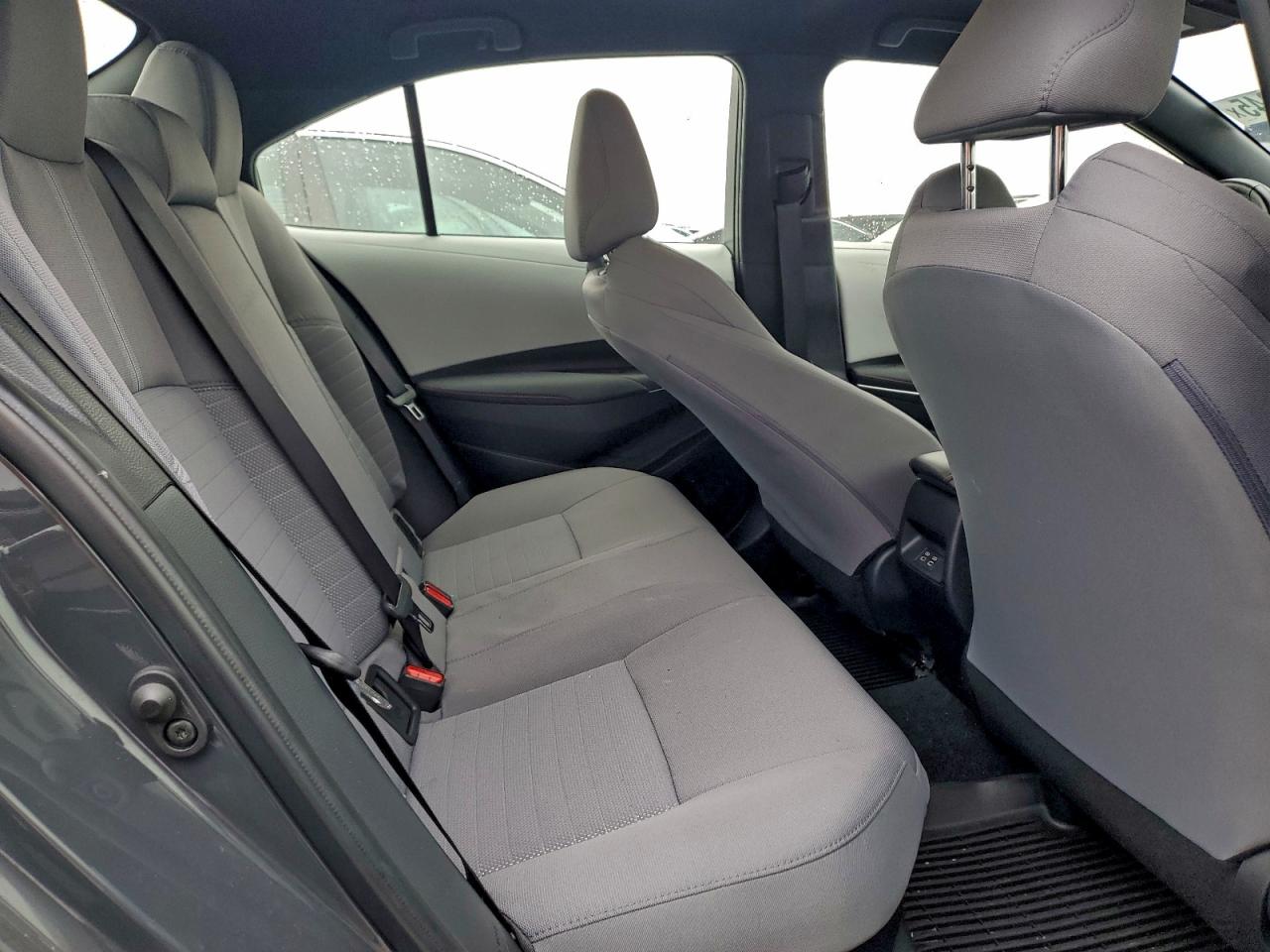 2024 TOYOTA COROLLA LE photo 10