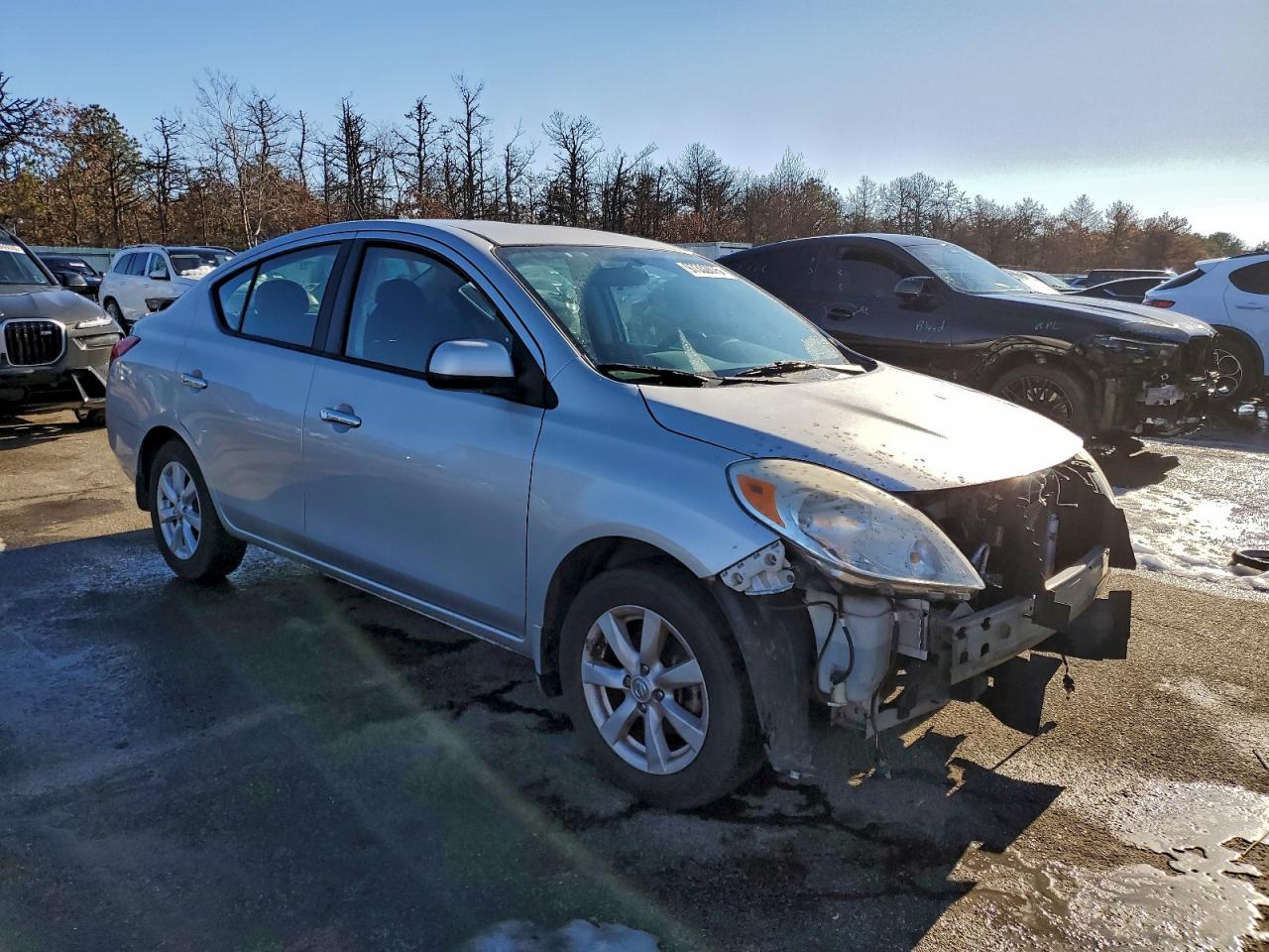 2012 NISSAN VERSA S photo 4