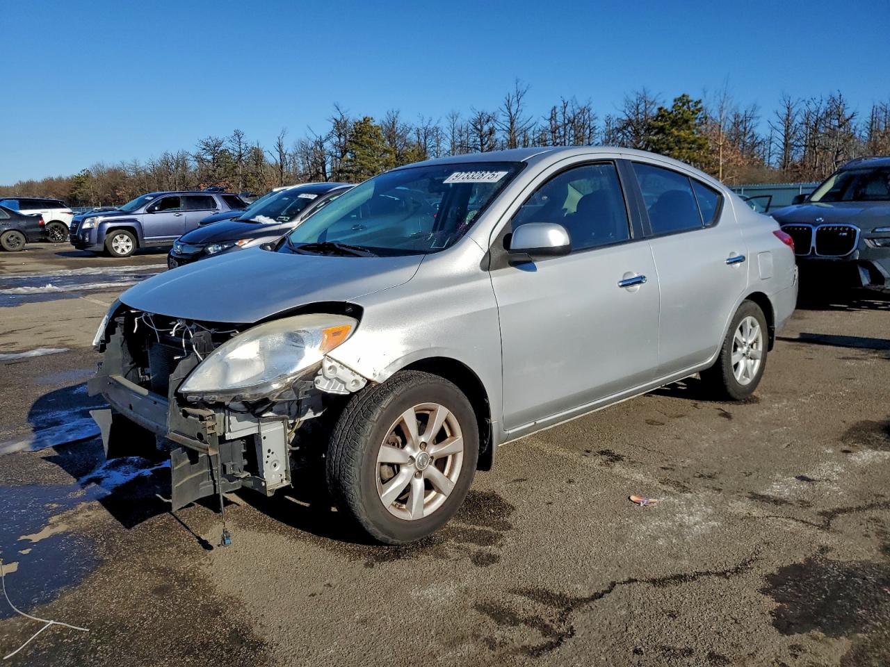 2012 NISSAN VERSA