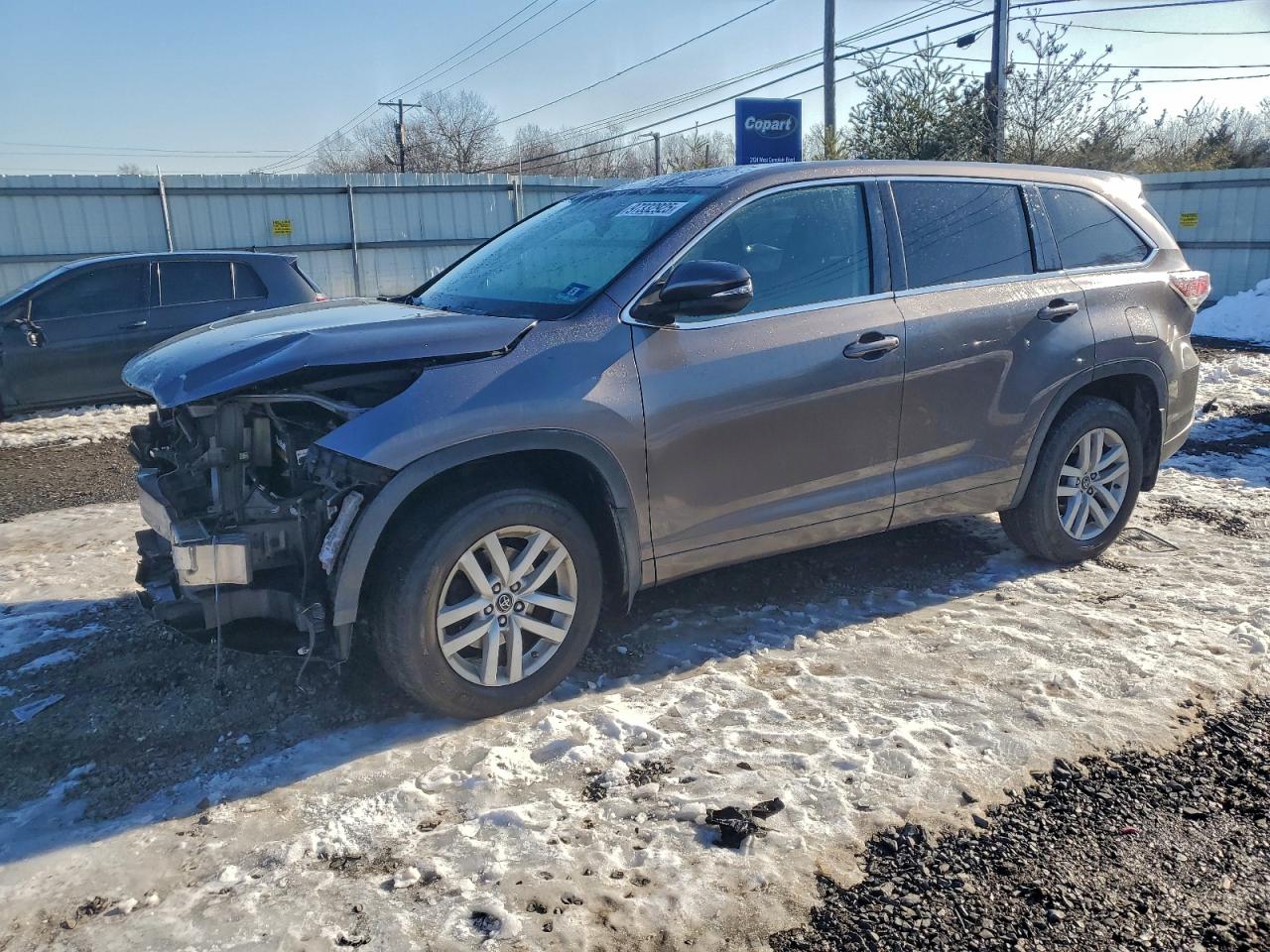 2016 TOYOTA HIGHLANDER