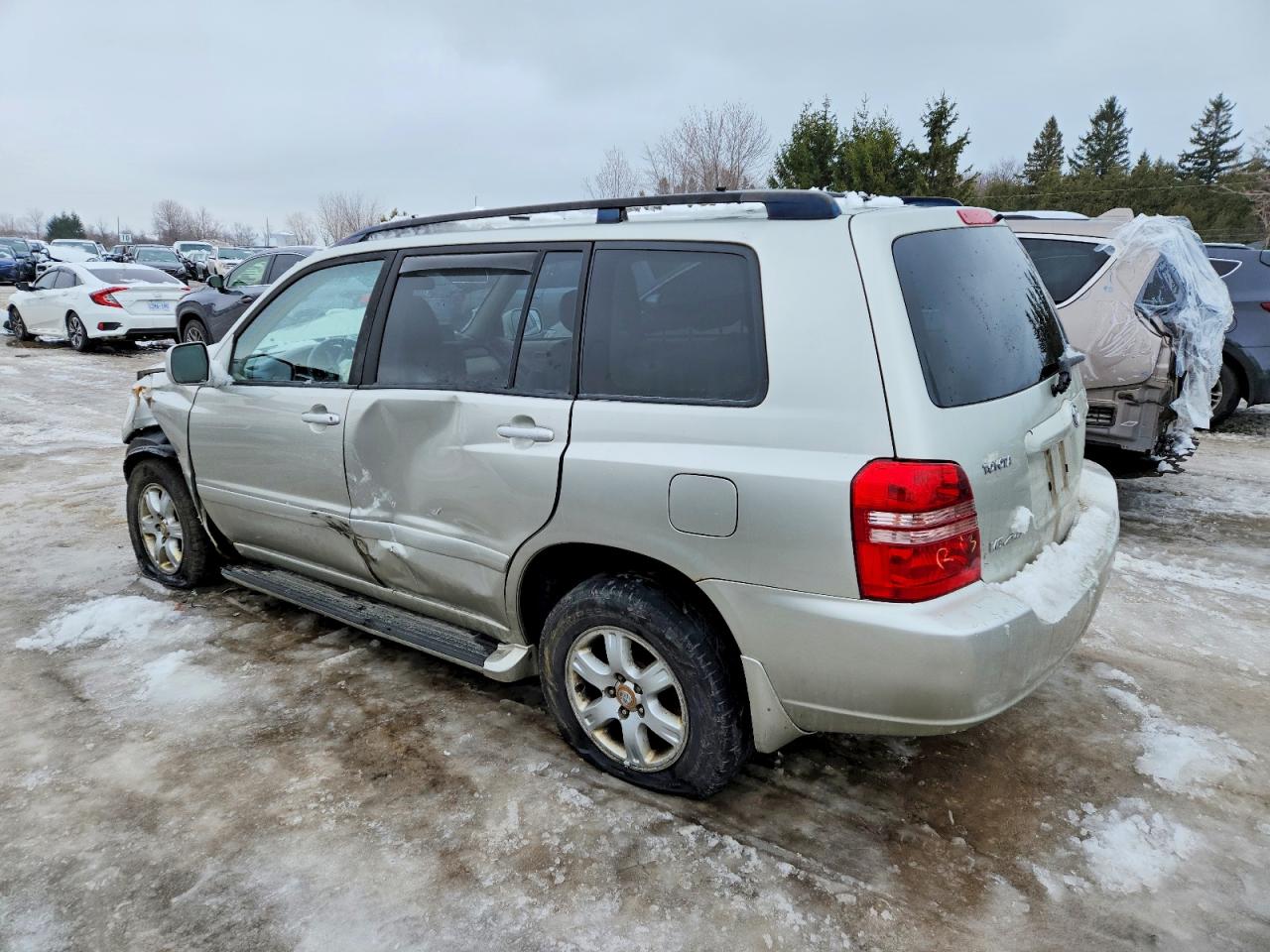 2003 TOYOTA HIGHLANDER LIMITED photo 2
