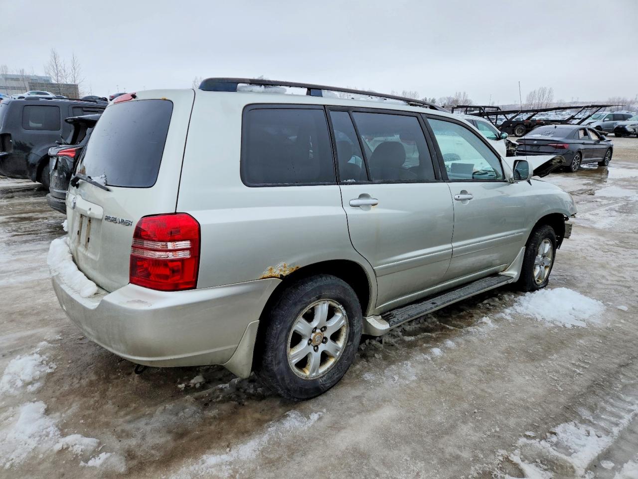 2003 TOYOTA HIGHLANDER LIMITED photo 3