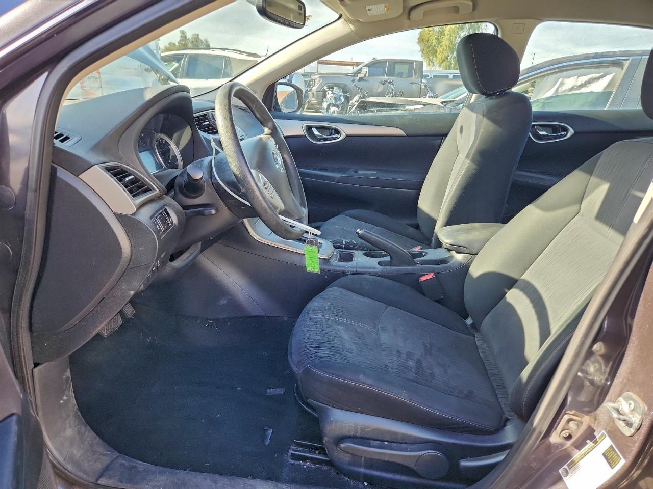 2014 NISSAN SENTRA S photo 13