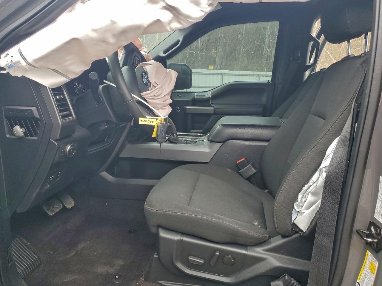 2020 FORD F150 SUPERCREW photo 25