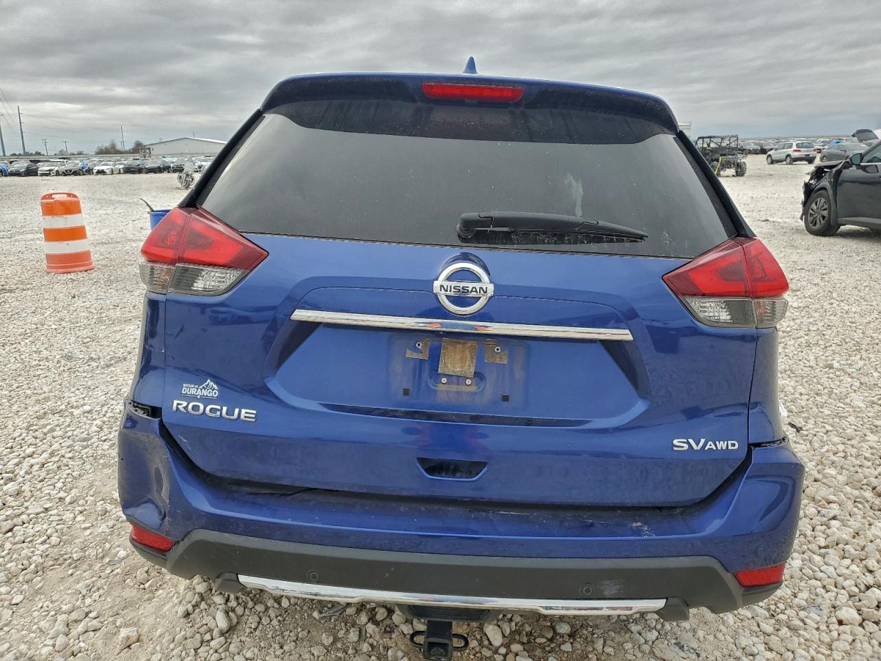 2020 NISSAN ROGUE S photo 11