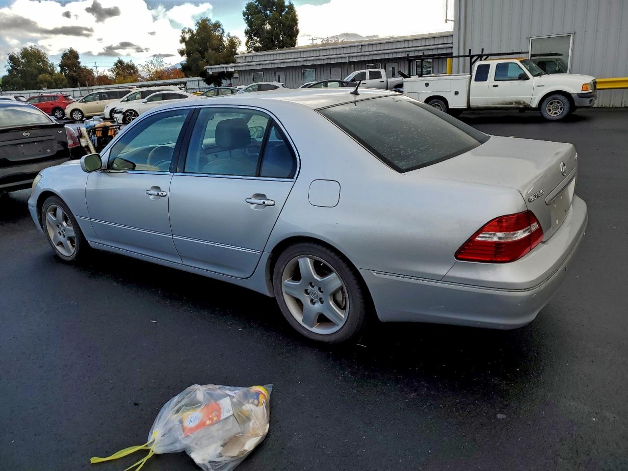 2005 LEXUS LS 430 photo 3