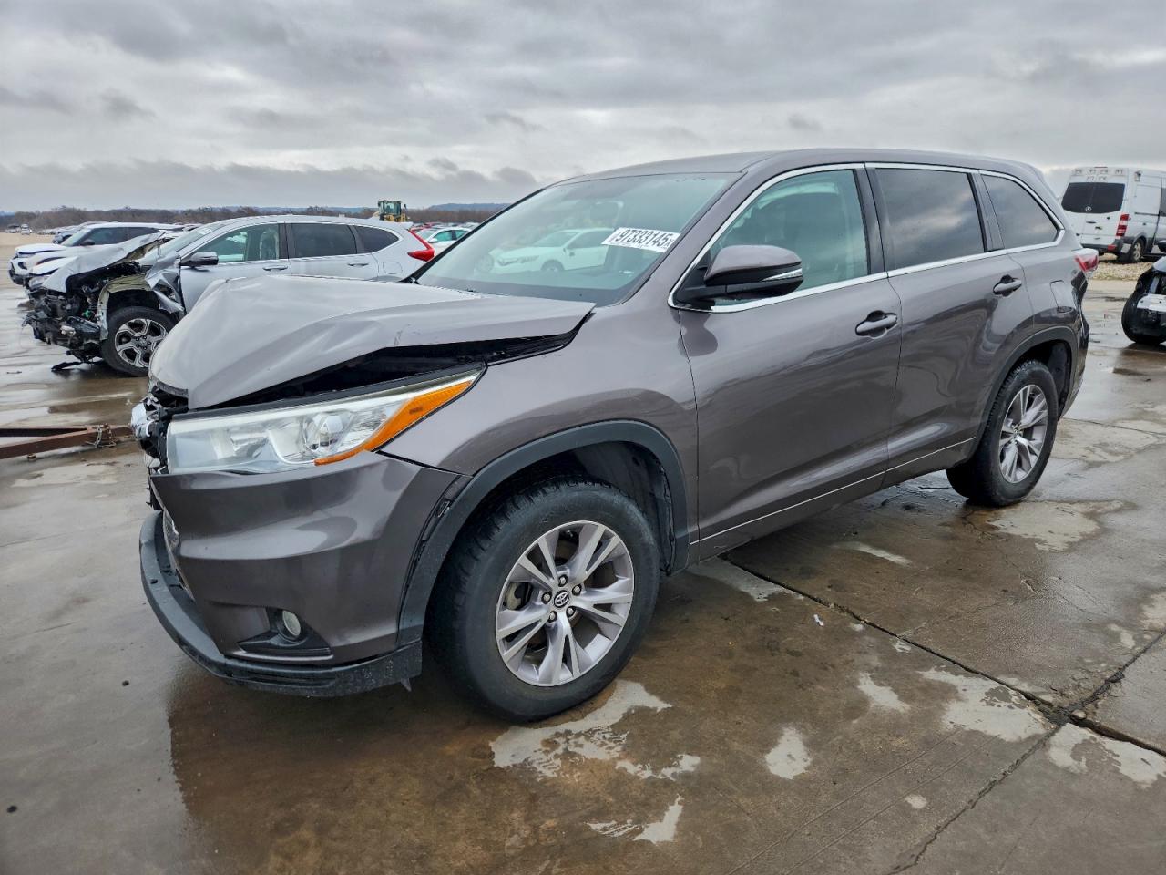 2016 TOYOTA HIGHLANDER