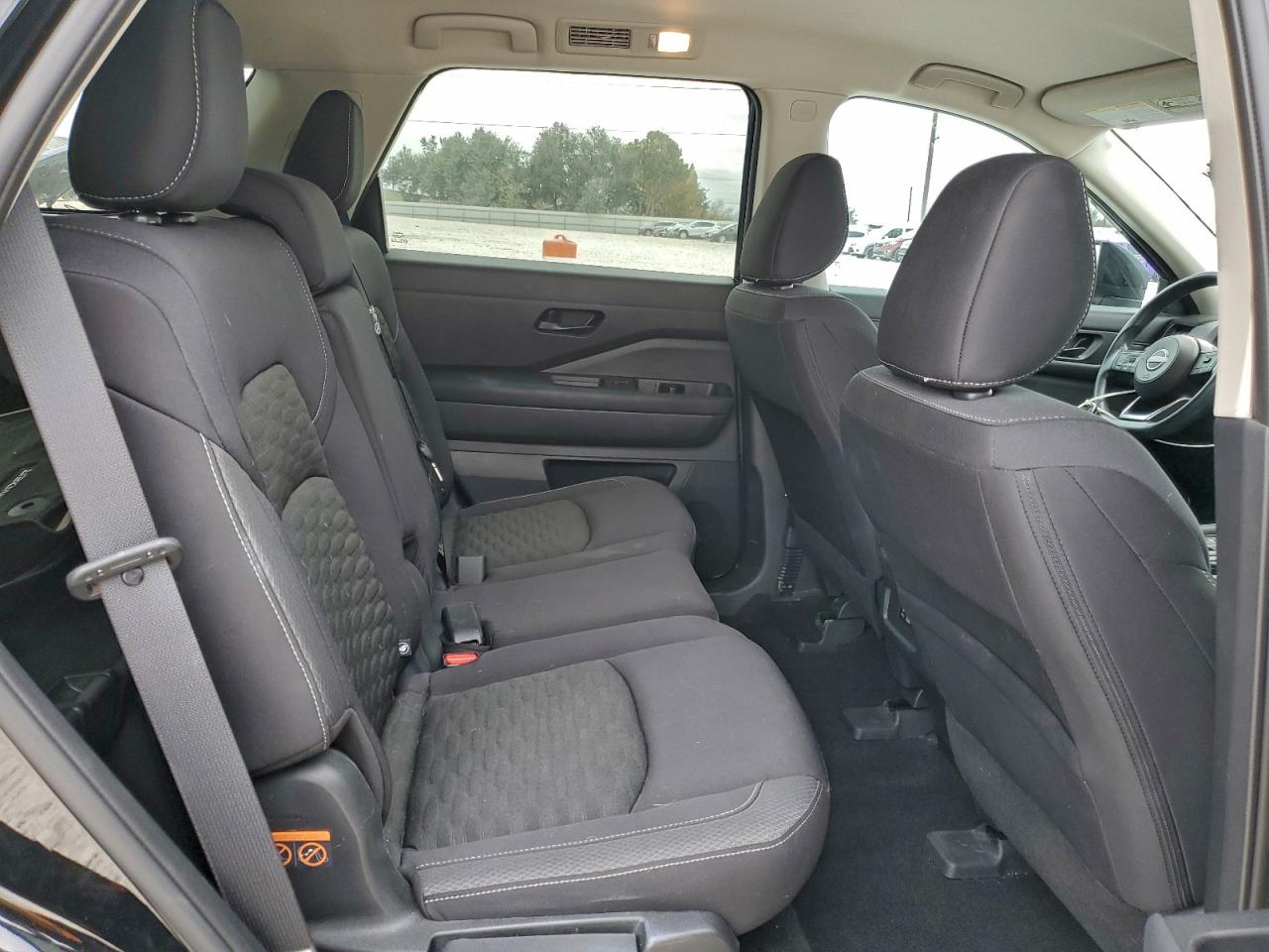 2023 NISSAN PATHFINDER S photo 31