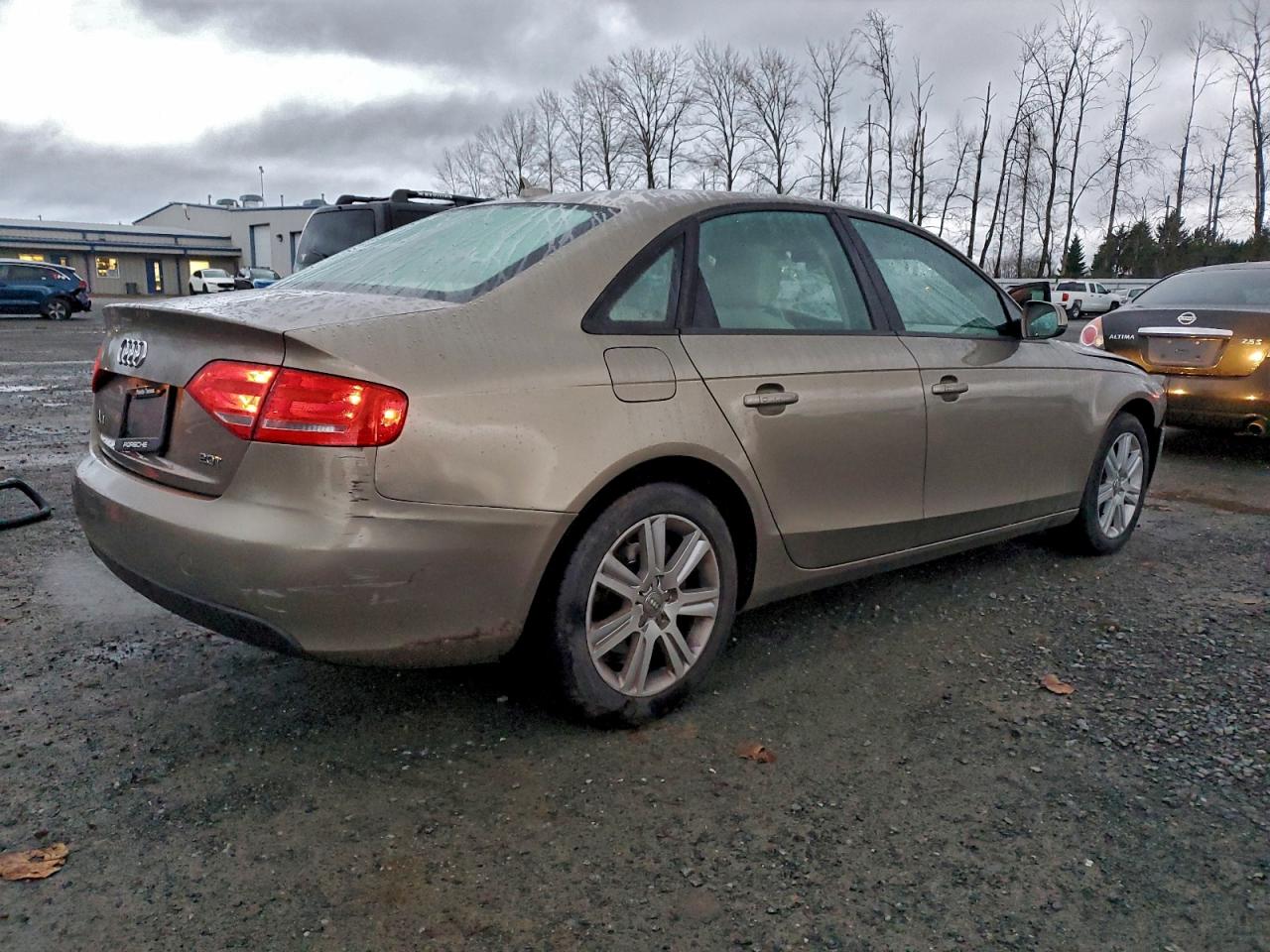 2010 AUDI A4 PREMIUM photo 5