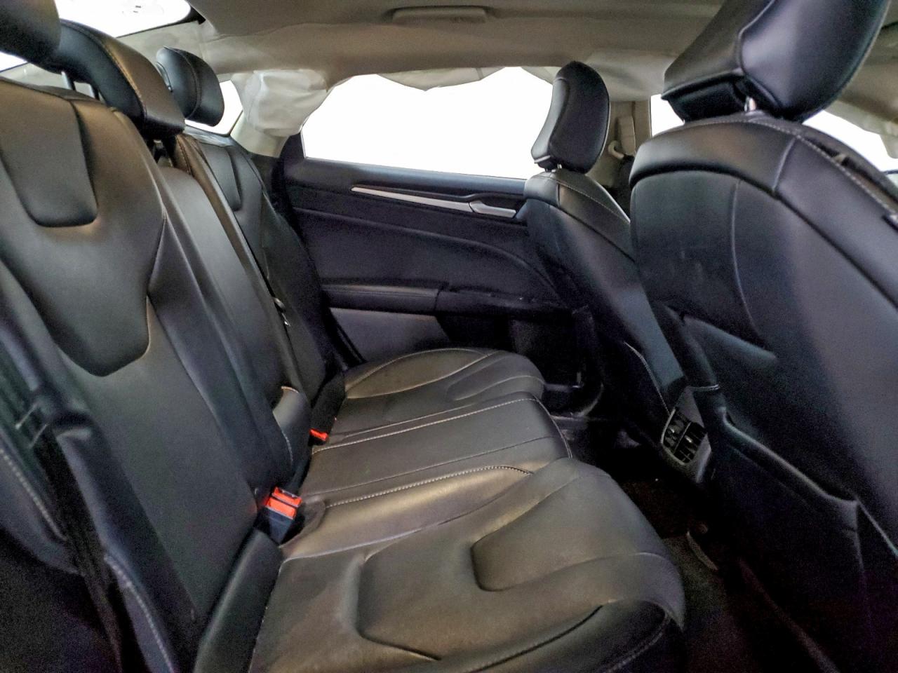 2020 FORD FUSION TITANIUM photo 10