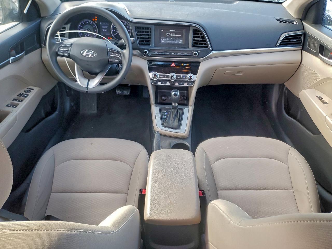2020 HYUNDAI ELANTRA SE photo 8