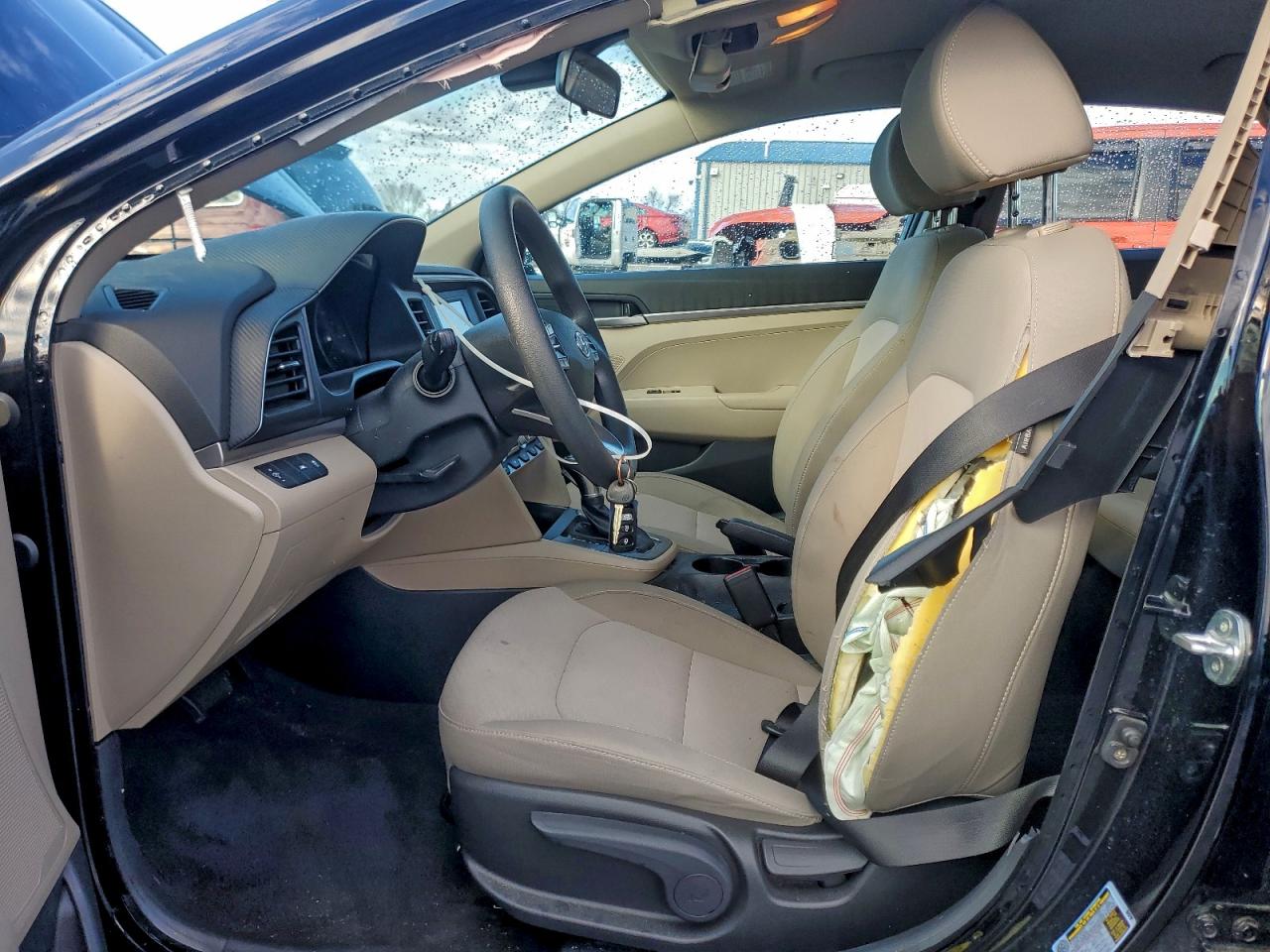2020 HYUNDAI ELANTRA SE photo 7