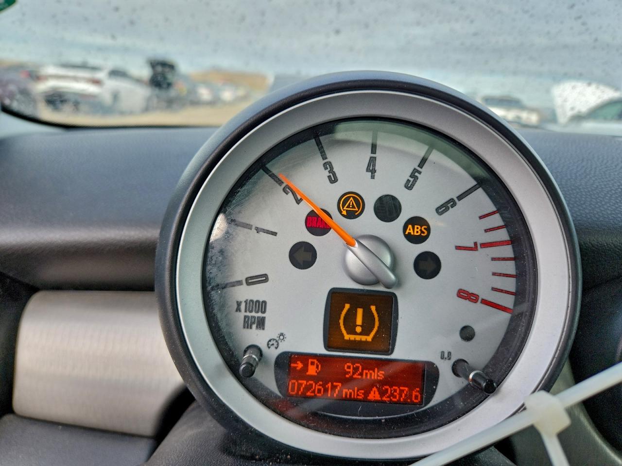 2008 MINI COOPER S photo 17