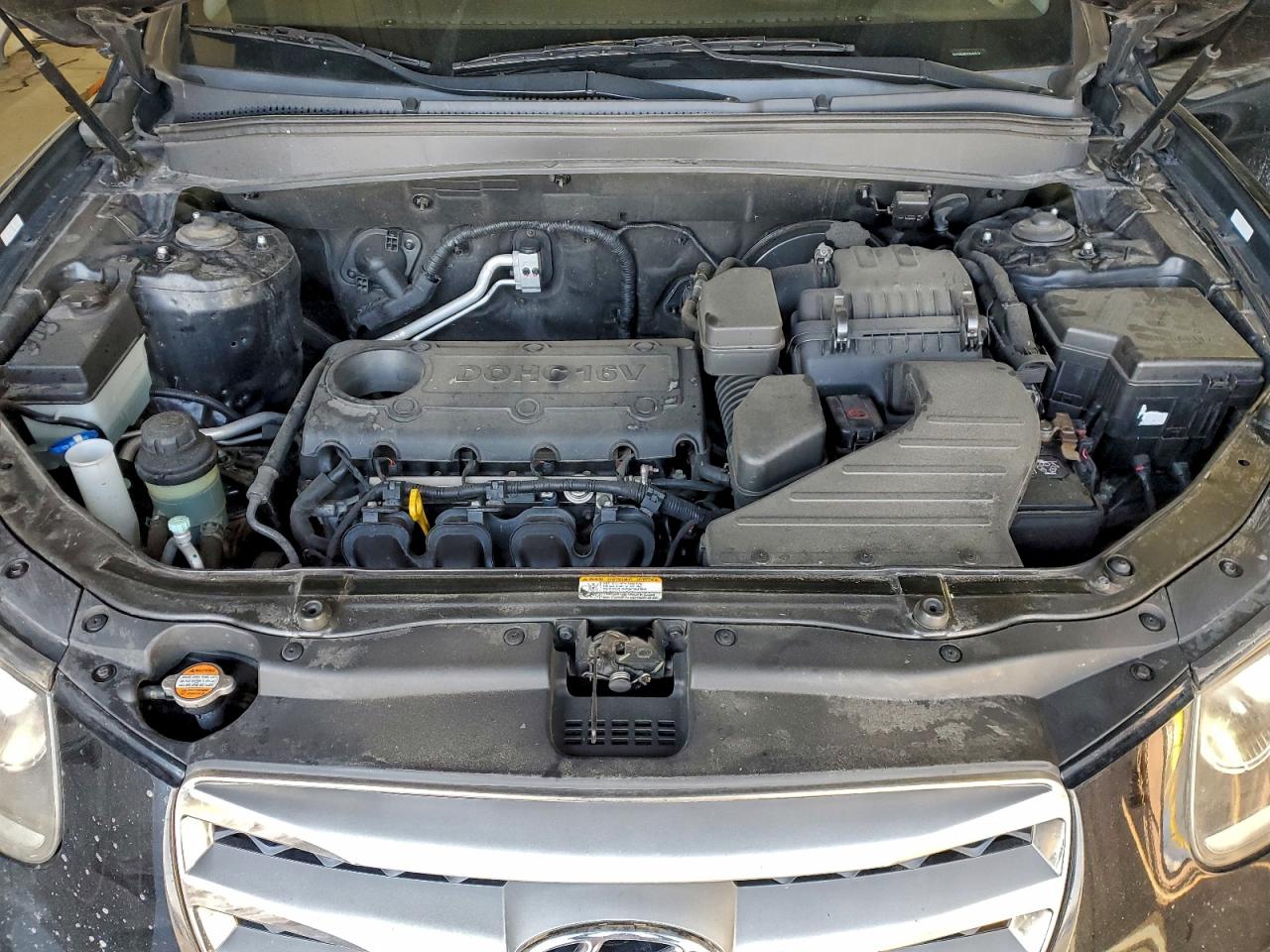 2012 HYUNDAI SANTA FE GLS photo 12