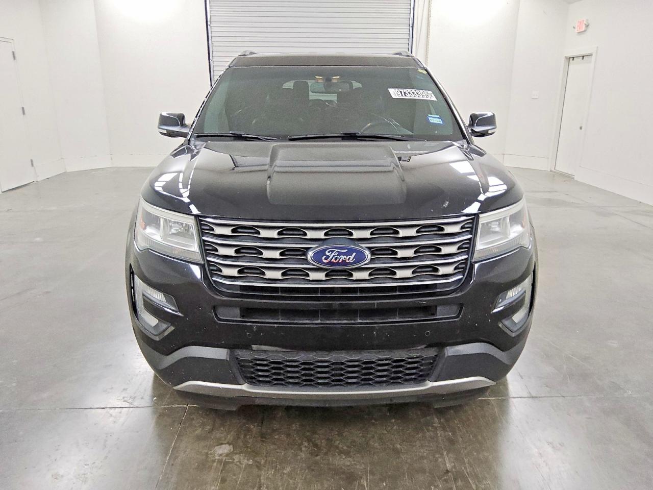 2016 FORD EXPLORER XLT photo 17