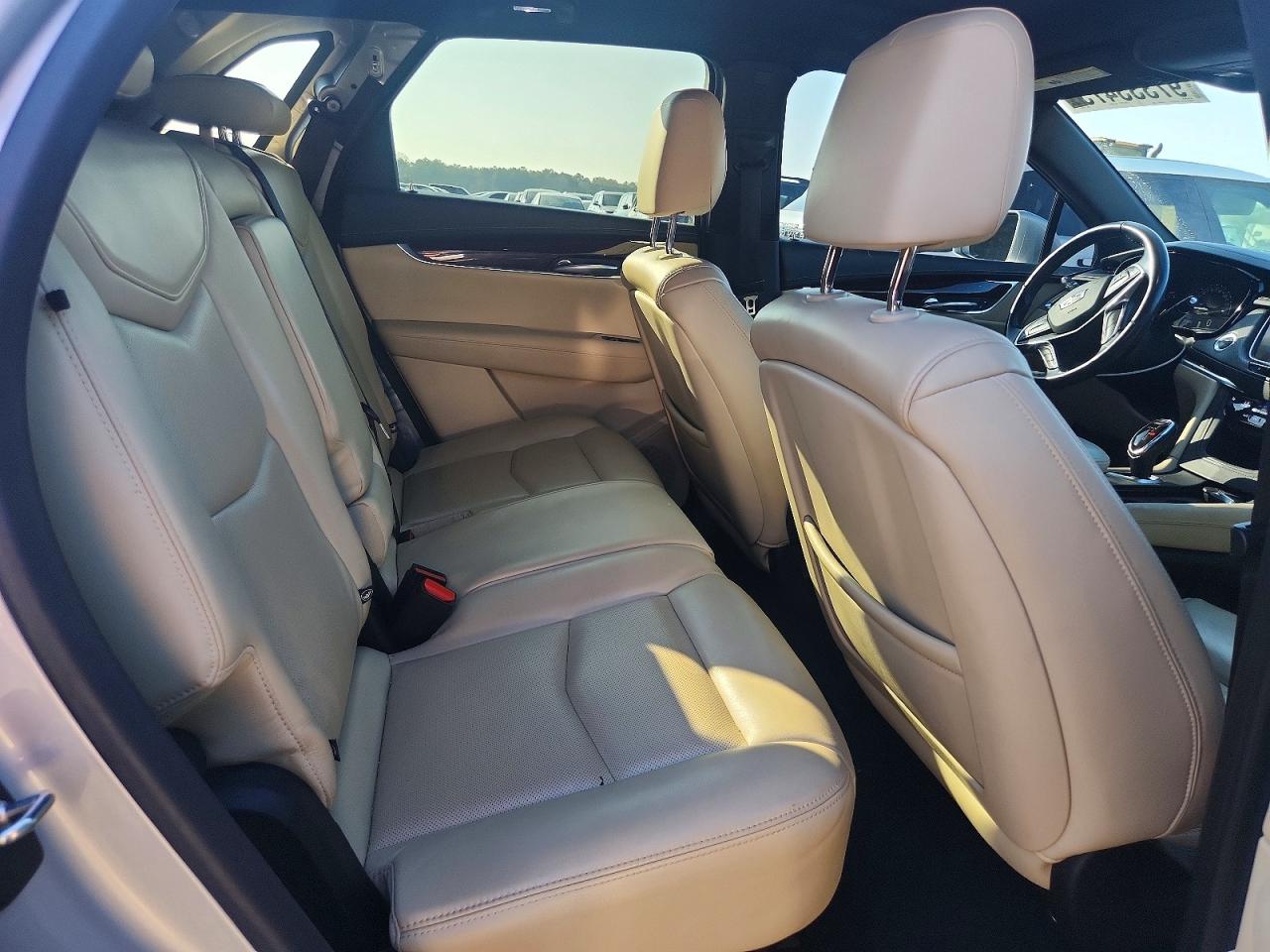 2018 CADILLAC XT5 LUXURY photo 31