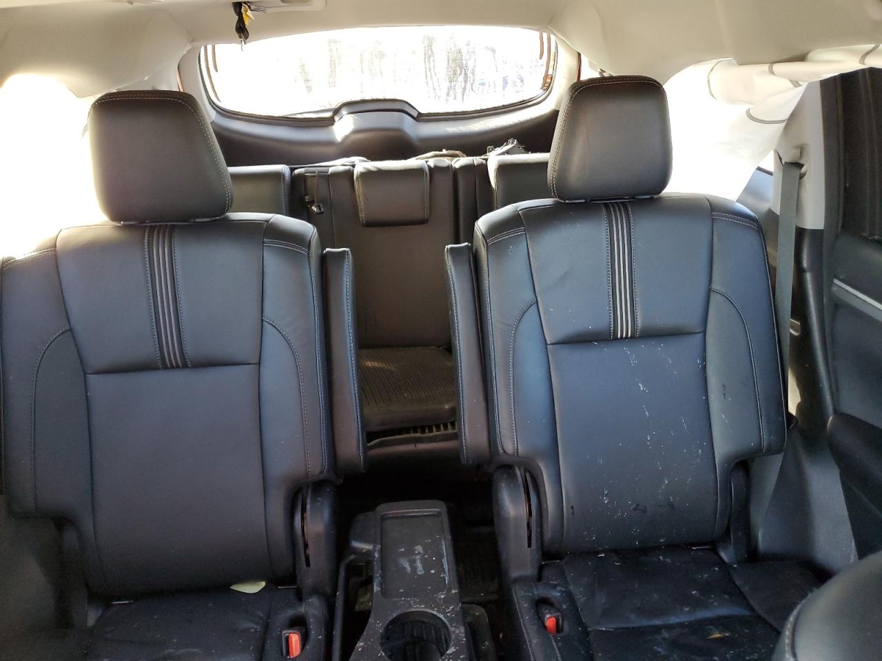 2018 TOYOTA HIGHLANDER SE photo 19