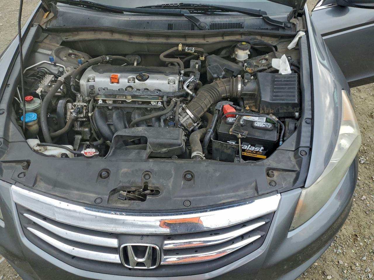 2012 HONDA ACCORD LX photo 11