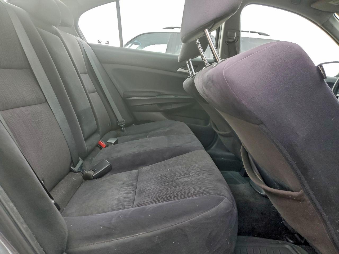 2012 HONDA ACCORD LX photo 10