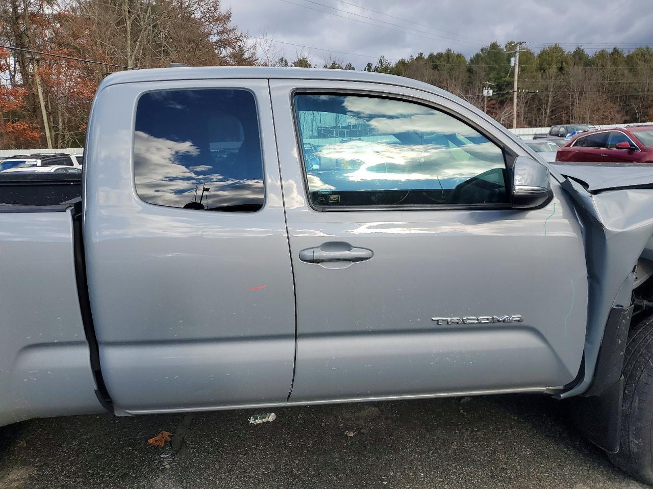 2019 TOYOTA TACOMA ACCESS CAB photo 10