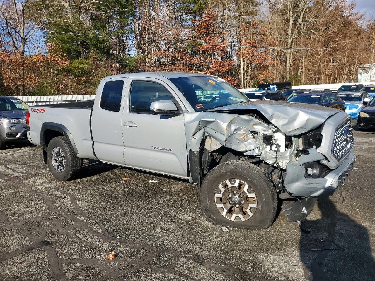 2019 TOYOTA TACOMA ACCESS CAB photo 4