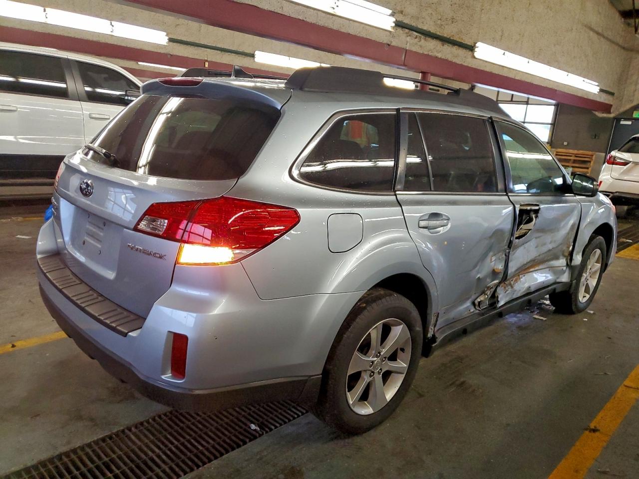 2014 SUBARU OUTBACK 2.5I LIMITED photo 3