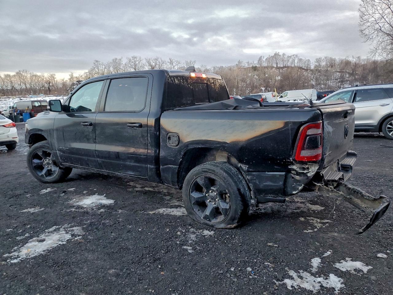 2019 RAM 1500 BIG HORN/LONE STAR photo 3