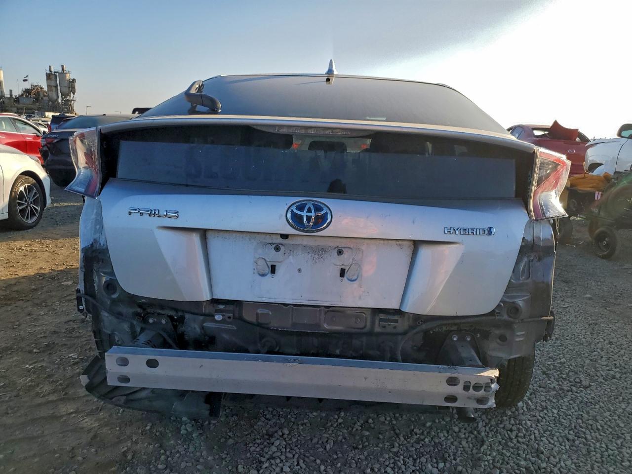 2018 TOYOTA PRIUS photo 21