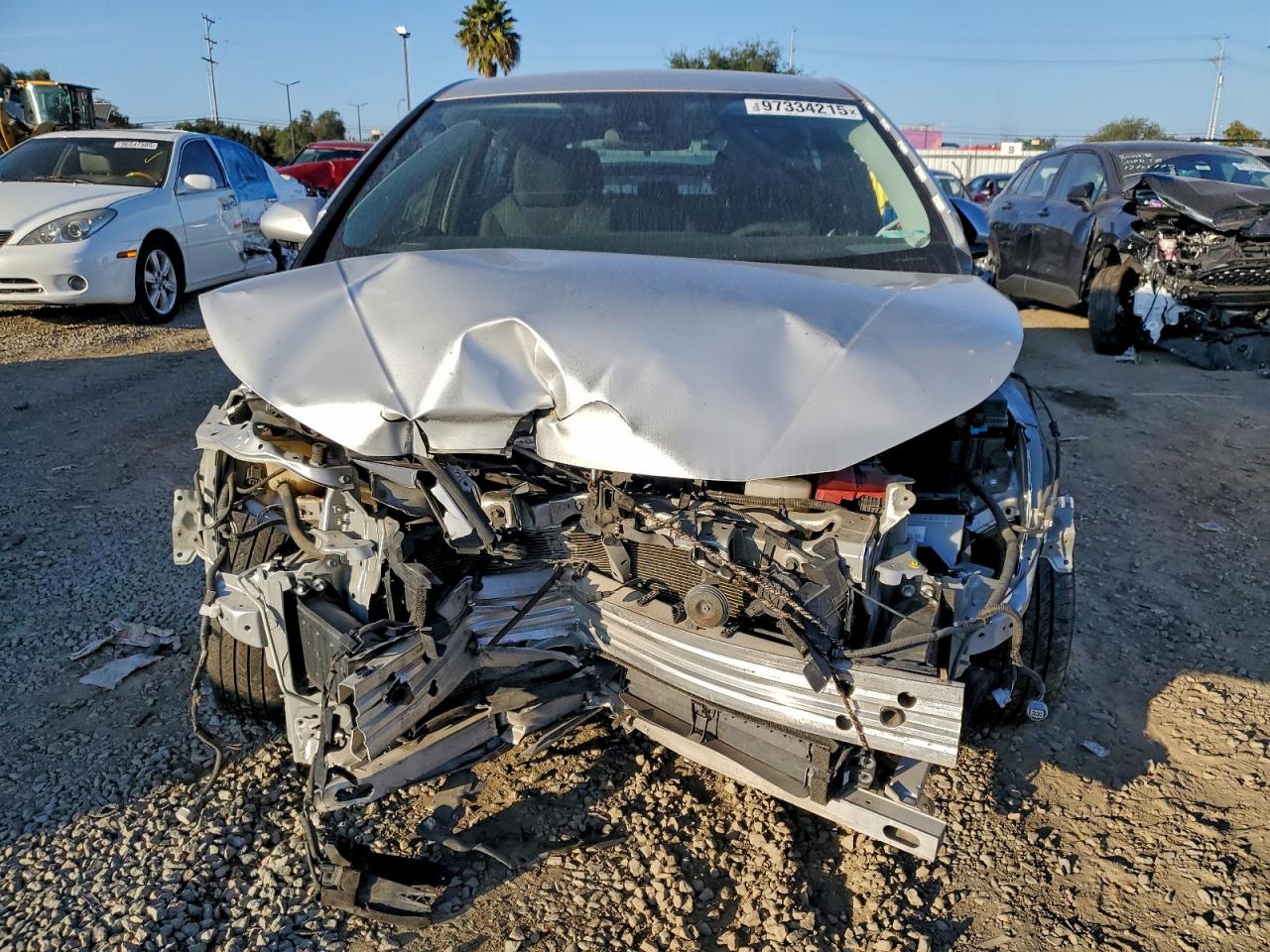 2018 TOYOTA PRIUS photo 17