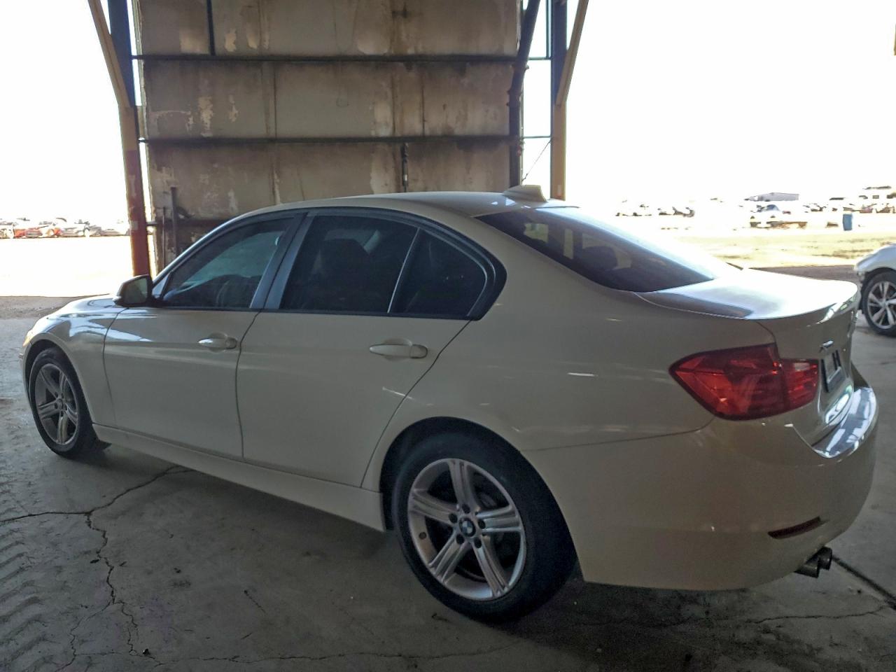 2013 BMW 328 XI photo 3