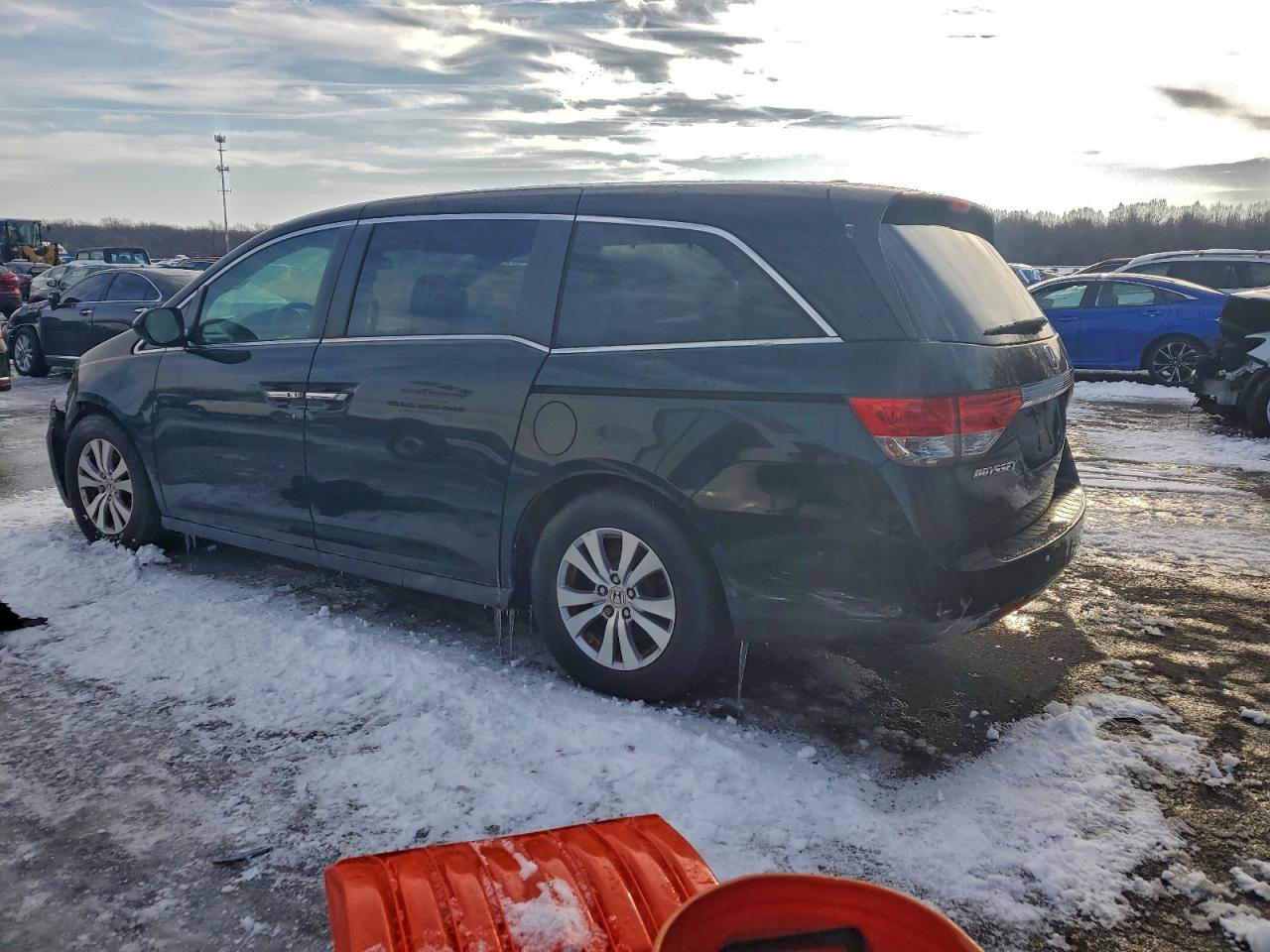 2016 HONDA ODYSSEY SE photo 4