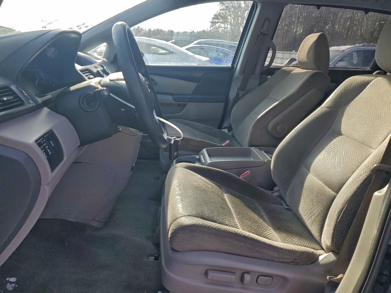 2016 HONDA ODYSSEY SE photo 19