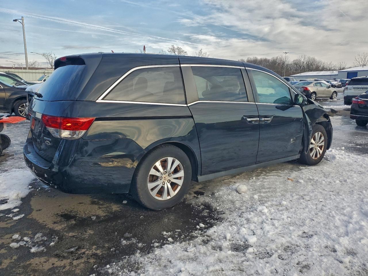 2016 HONDA ODYSSEY SE photo 7