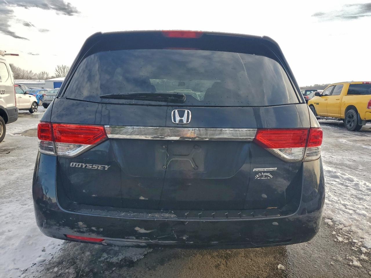 2016 HONDA ODYSSEY SE photo 16