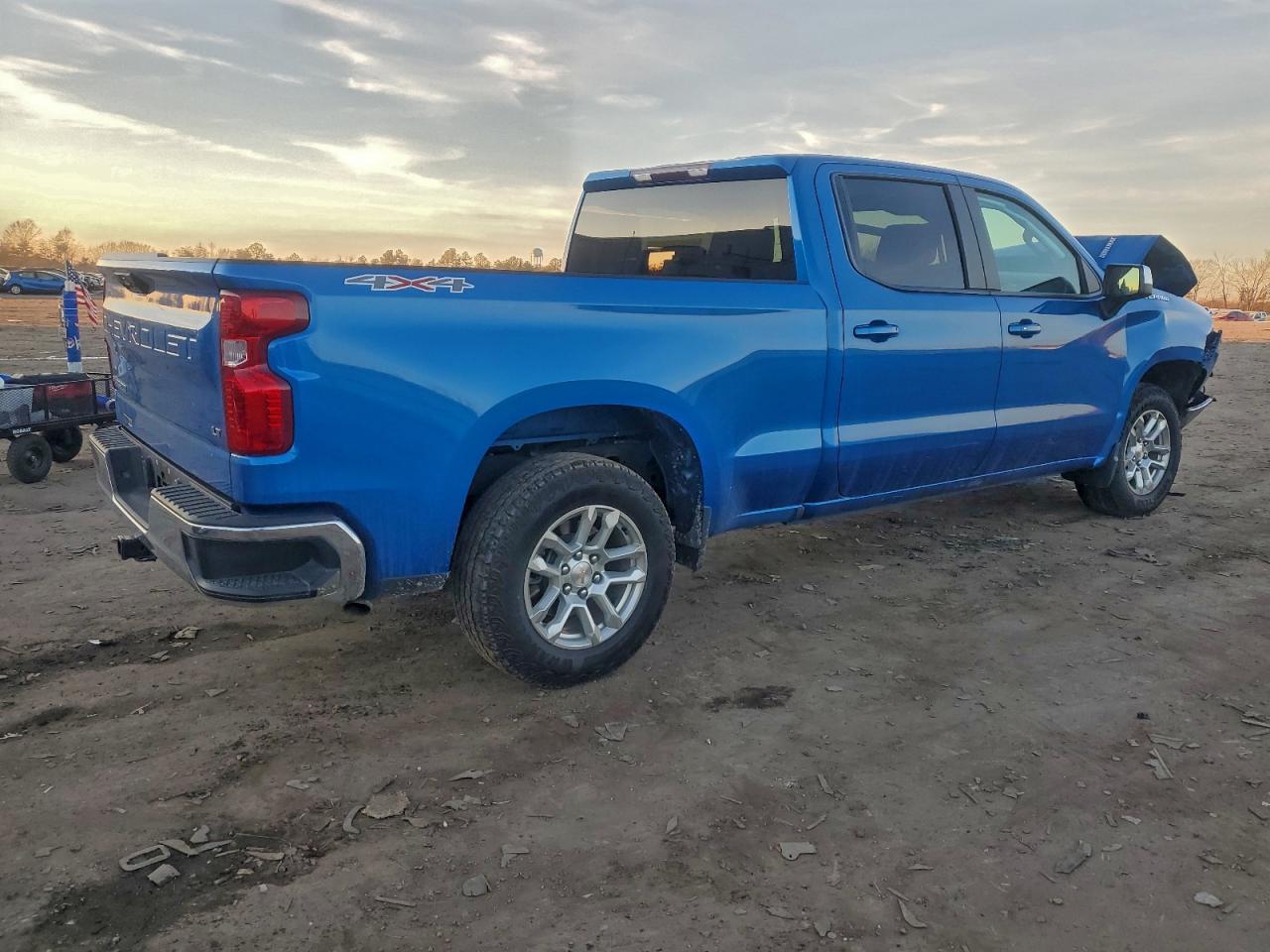 2024 CHEVROLET SILVERADO K1500 LT photo 7