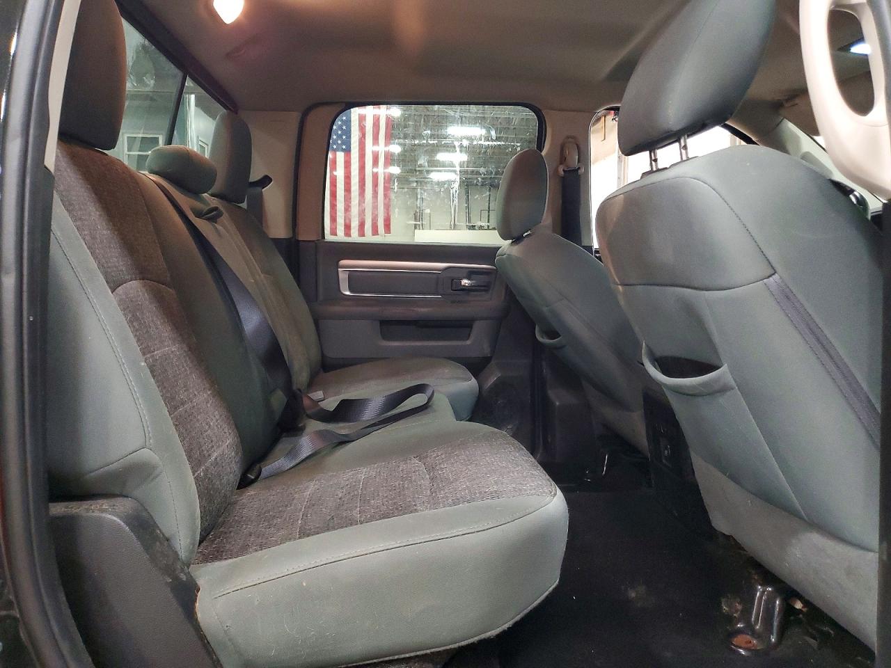 2017 RAM 2500 SLT photo 28