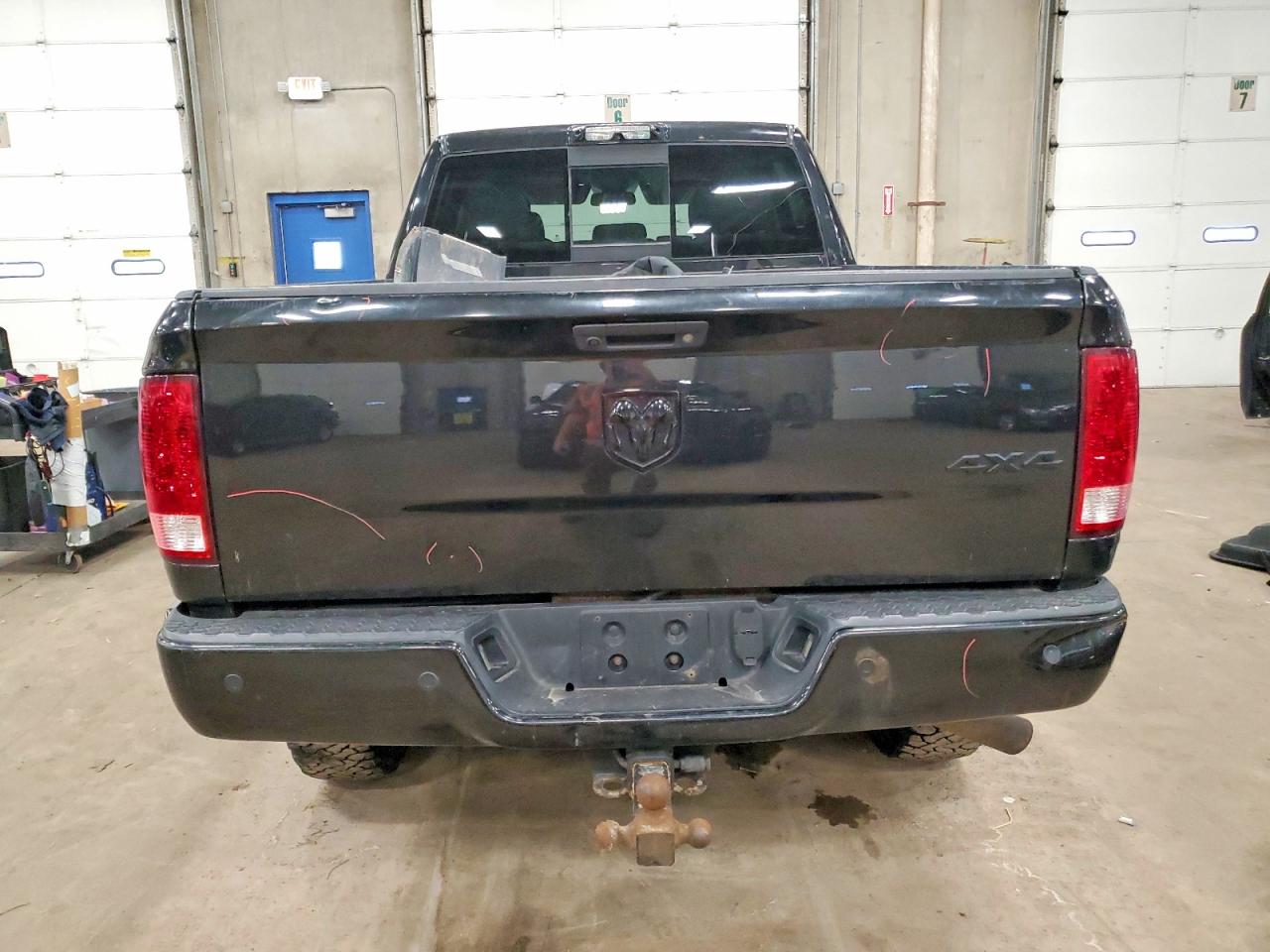 2017 RAM 2500 SLT photo 16