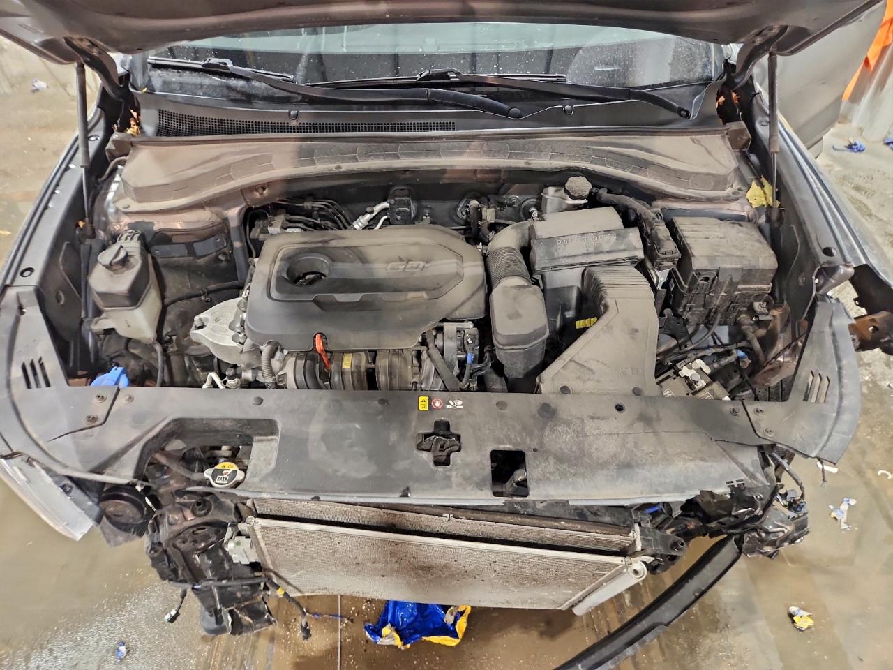2019 HYUNDAI SANTA FE SE photo 23