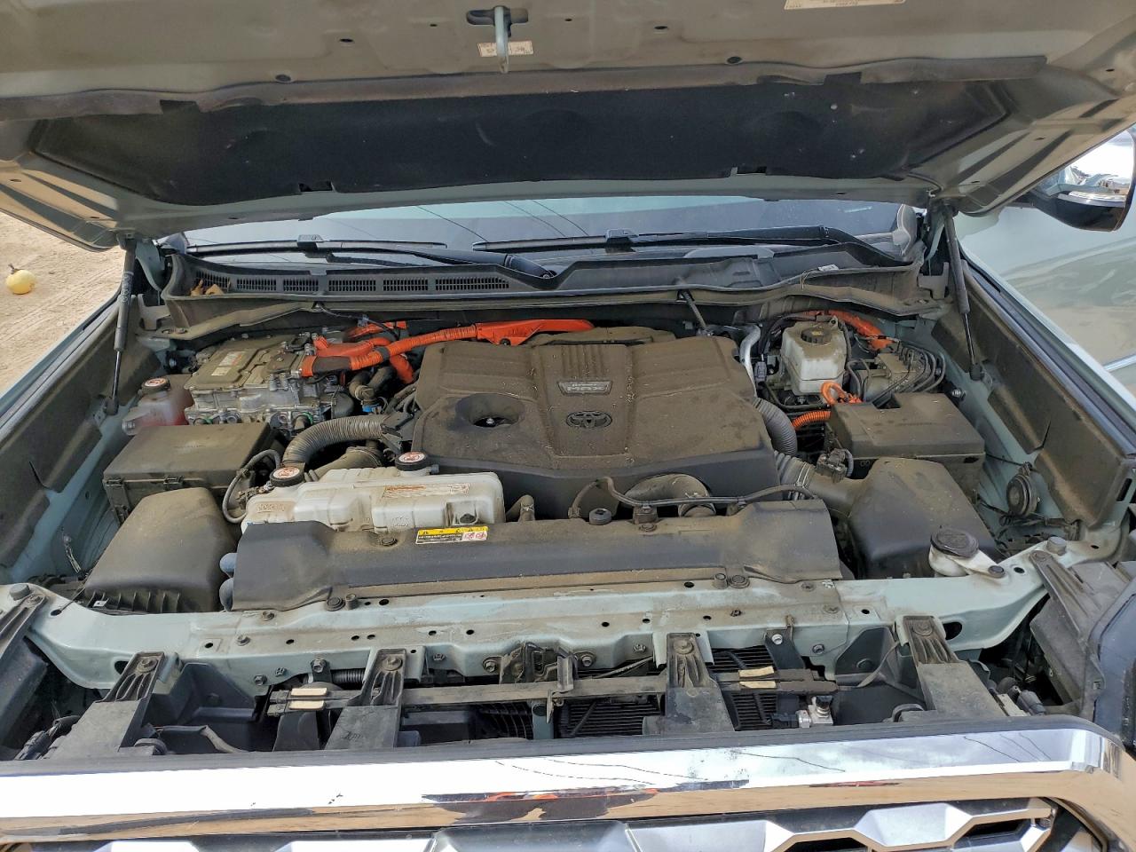 2024 TOYOTA TUNDRA CREWMAX PLATINUM photo 11