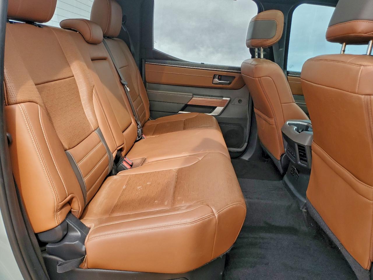 2024 TOYOTA TUNDRA CREWMAX PLATINUM photo 10