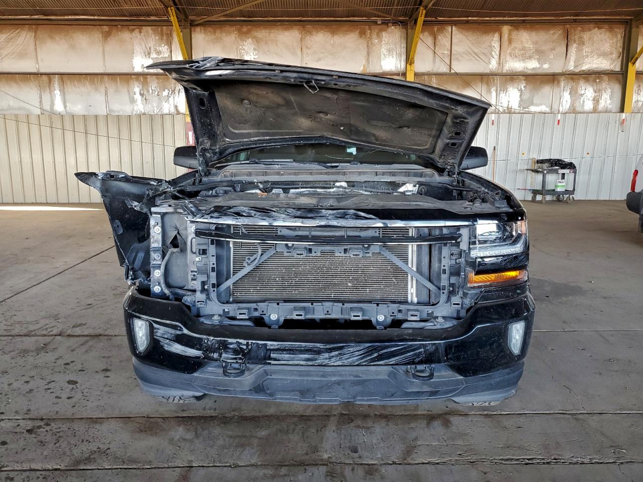 2016 CHEVROLET SILVERADO K1500 LT photo 5