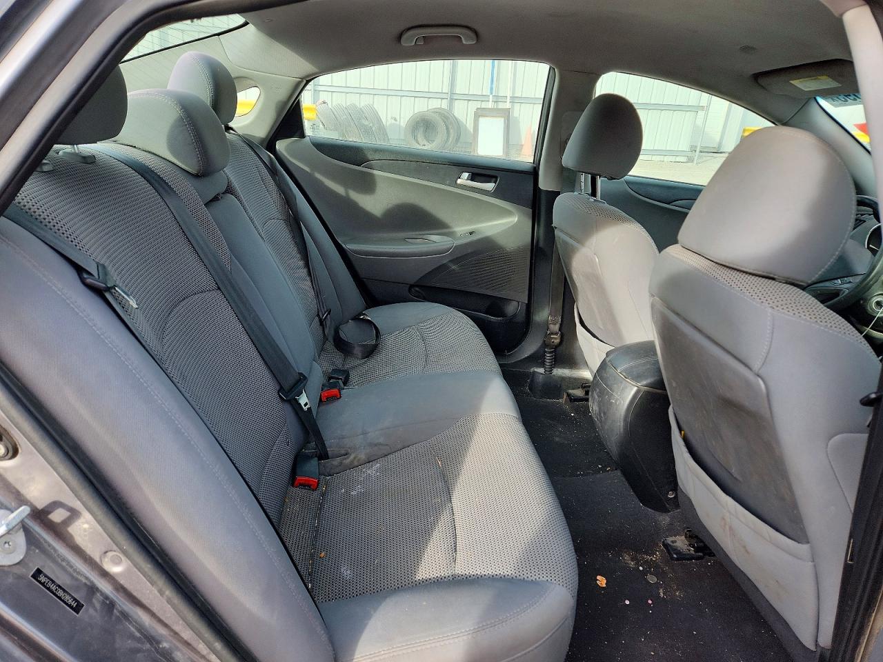 2011 HYUNDAI SONATA GLS photo 10