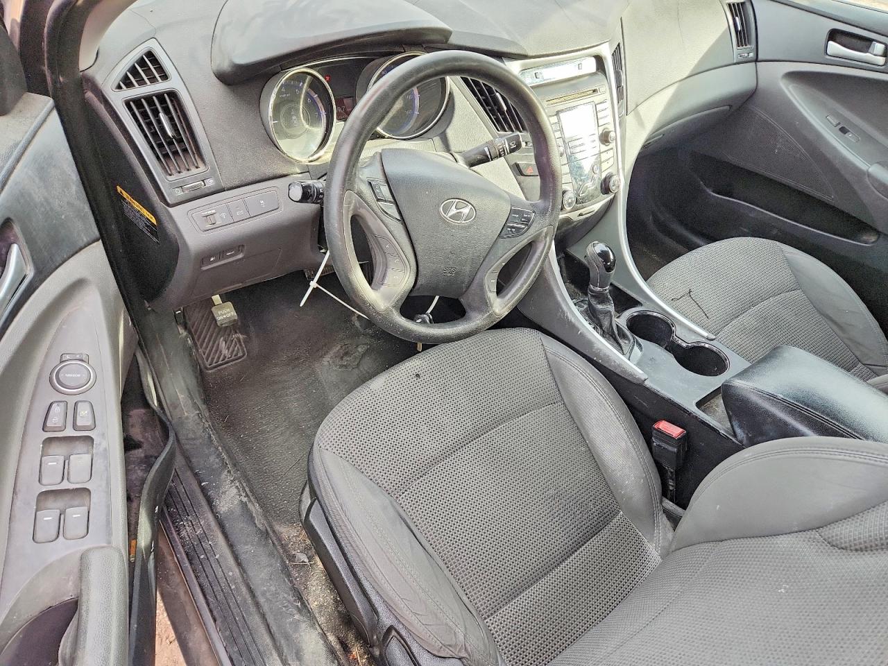 2011 HYUNDAI SONATA GLS photo 8