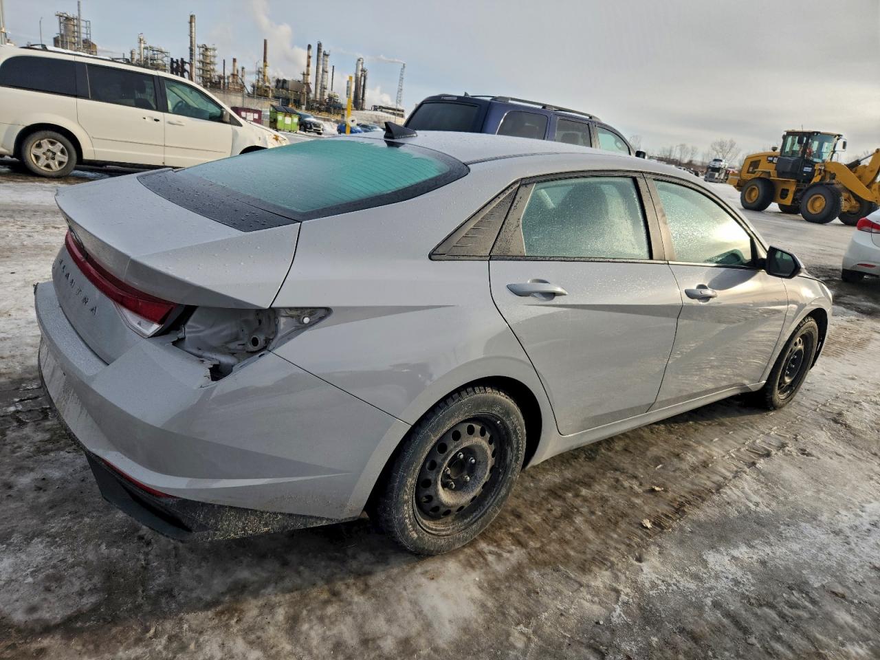 2023 HYUNDAI ELANTRA SEL photo 3