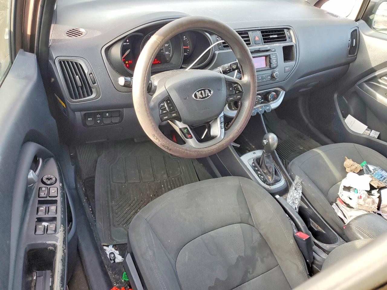 2013 KIA RIO EX photo 8