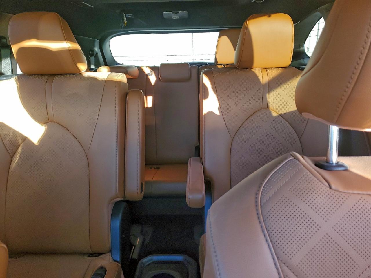 2023 TOYOTA HIGHLANDER HYBRID LIMITED photo 10